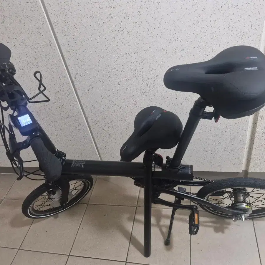 XIAOMI 샤오미 Xiaomi QiCycle EF1 Plus Electric Bicycle on