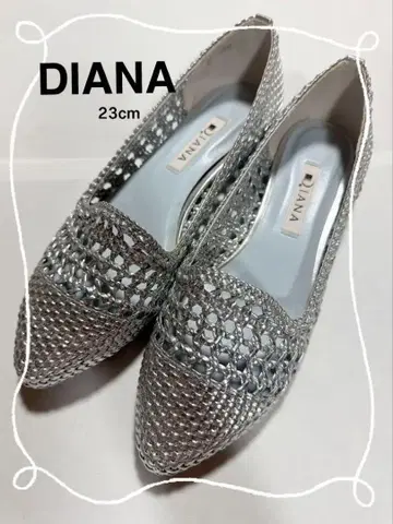 다이애나 DIANA 실버 메쉬 샌들 플랫슈즈