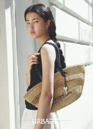 [ urbanic30 ] Nyariga Tote Bag 바스켓백