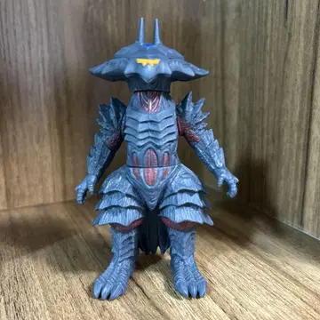 울트라 괴수 로벨거 소프비 울트라맨 라이브 사인 포함