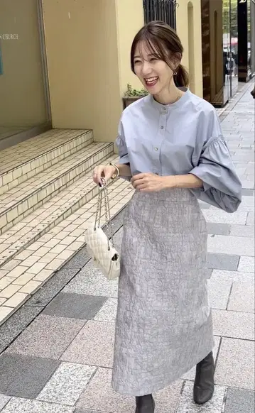 러브티크봉봉 후크레 자카드 스커트, 볼륨 슬리브 셔츠 세트