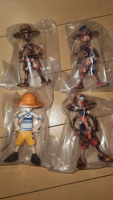 원피스 ONE PIECE LUFFY's 루피즈 4종