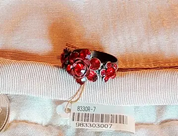 Michal Negrin 로즈 모티브 반지 스와로스키 레드