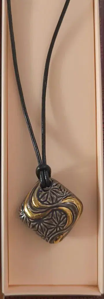 미사용 교야키 아로마 목걸이 쓰치다 인형