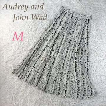 Audrey and John Wad 올 패턴 롱 플레어 스커트 M