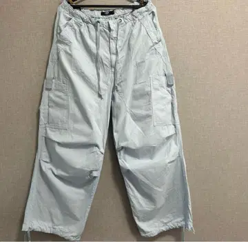 JADED LONDON PARACHUTE CARGO PANTS M 사이즈