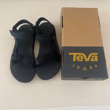TEVA 샌들 23cm