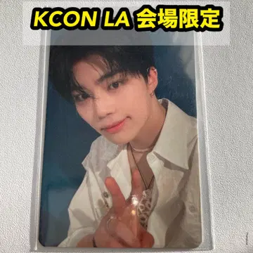 제베원 ZB1 KCON LA 2025 MD 구매 혜택 트레이딩 카드 건욱