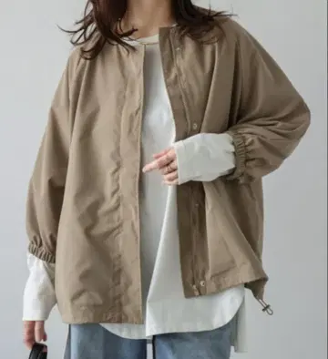 볼륨 슬리브 노카라 블루종