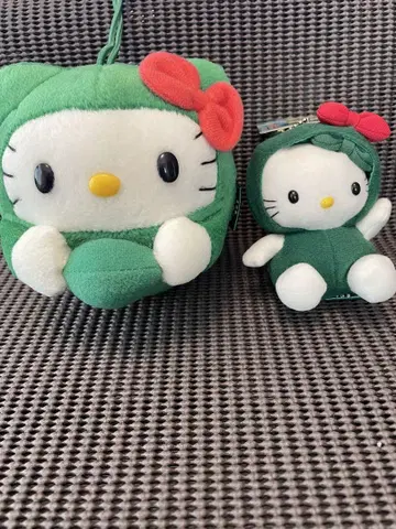 홋카이도 한정 고토치 헬로키티 마리모 봉제 인형 2개 세트