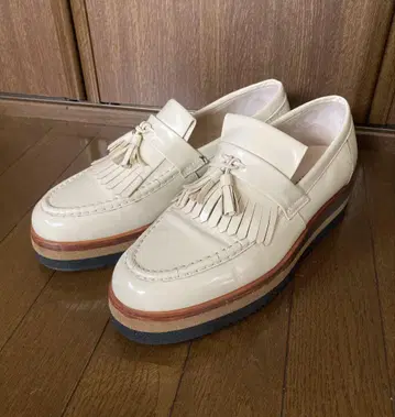 DISCOVERED 디스커버드 태슬 로퍼 신발
