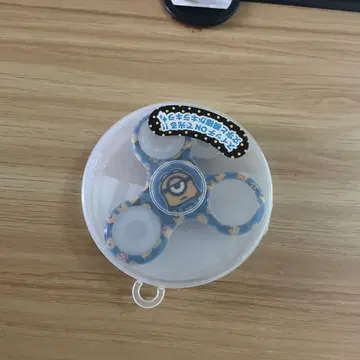 미니언즈 샤이닝 핸드 스피너