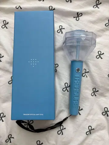 TREASURE OFFICIAL 응원봉