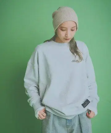 지나시스 인기 스태프 SAWA 기획 NUMBERING SWEAT