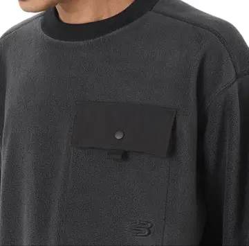 뉴발란스 풀오버 BK