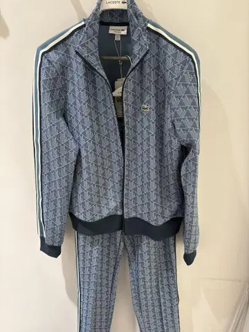 새상품 신상 LACOSTE 모노그램 셋업