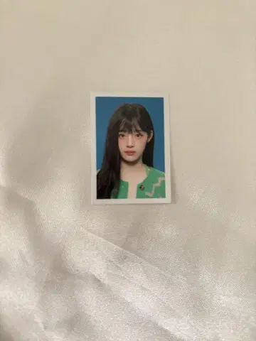 NewJeans 시즌 그리 2024 증명사진 민지