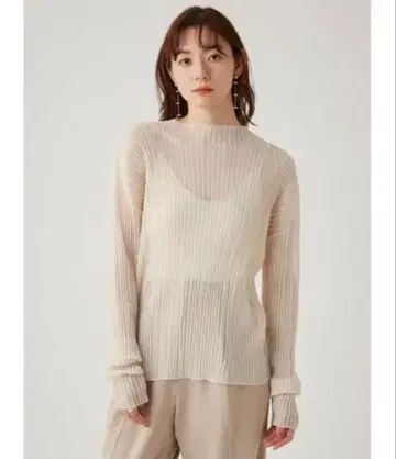 emmi atelier 시어 탑