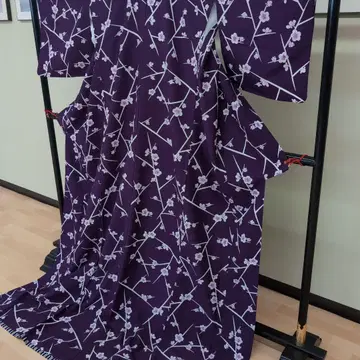 보라색 매실 패턴 코몬 밑단 끌림 기모노
