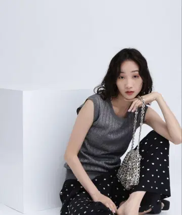 내추럴 뷰티 베이직 [ BLANC ] 와이드 리브 시어 니트