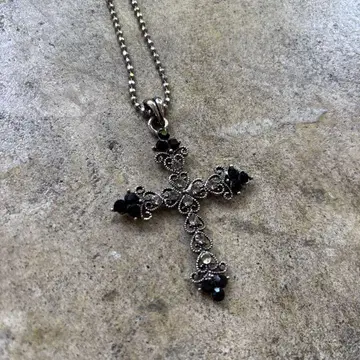 line stone cute cross necklace