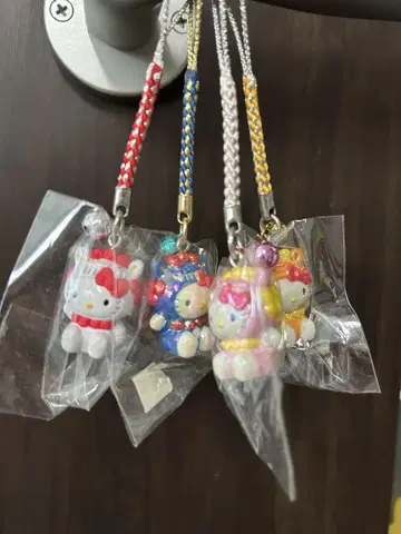헬로키티 스트랩 4세트