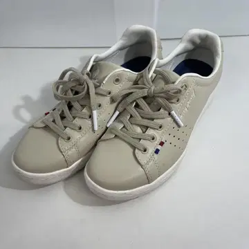 le coq sportif 베이지 스니커즈