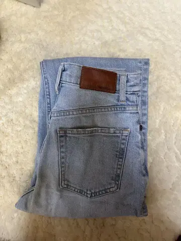 MOUSSY 스트레이트 데님 23인치