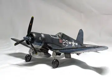미국 해병대 F4U 커세어 1/72 프라모델 도색 완성품