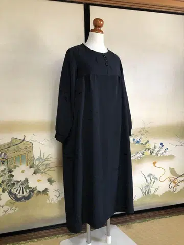 기모노 리메이크 (실크) 블랙 버튼 롱 원피스