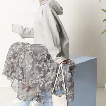 리랜드트루 튤 자수 스커트
