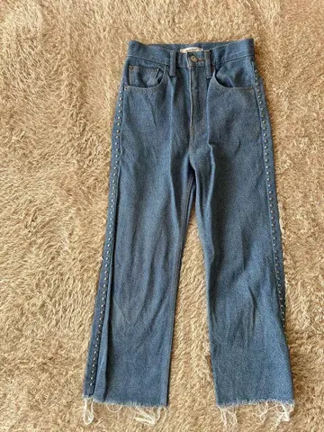 MOUSSY STUDDED CROPPED FLARE 0