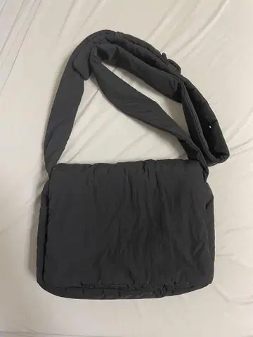 ZARA 토트백