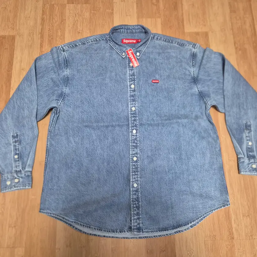 Supreme SMALL BOX DENIM SHIRT Supreme 新作 ボックスロゴ Small Box