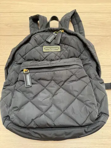 MARCJACOBS 퀼팅 백팩 얼룩 있음