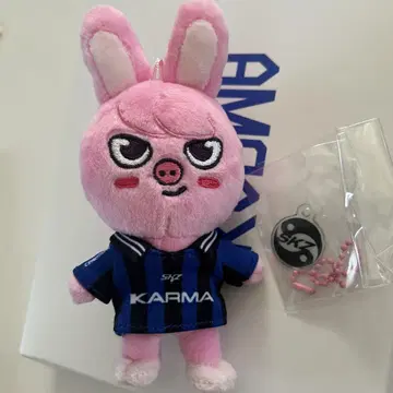 SKZOO 돼끼 KARMA 스키즈 창빈 DWAEKKI