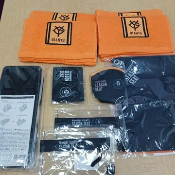 자이언츠 미니 컨테이너 비닐 파우치 오렌지 미니 타월