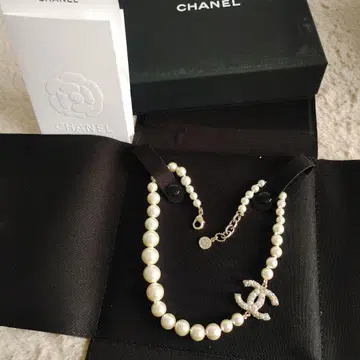CC 마크 펄 초커