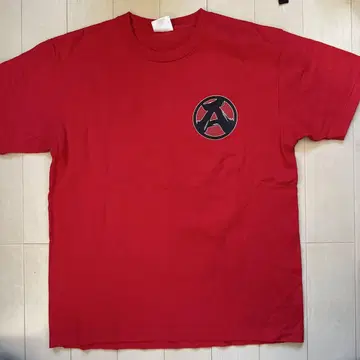 로고 빨간색 T셔츠 X Large