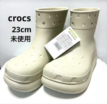 미사용 crocs 클래식 크러쉬 레인부츠 23cm