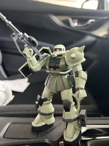 HG MS-06 양산형 자쿠 1/144 기본 조립, 일부 먹선