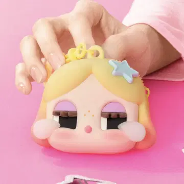 CRYBABY SHINY SHINY 이어폰 케이스 골드 크라이베이비