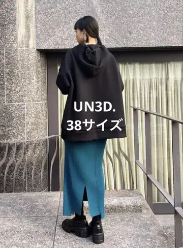 UN3D. 리브 니트 타이트 스커트