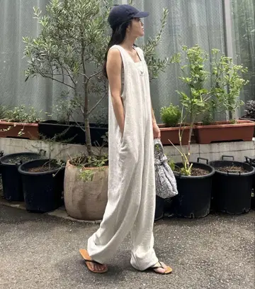 willow 슬라브 쭈리 밑단 드로스트 올인원 M 사이즈 그레이