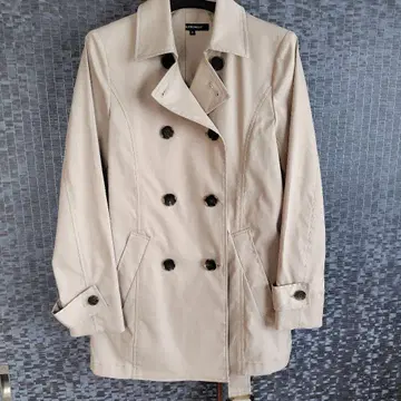 거의 새상품 LAUTREAMONT ( 로트레아몽 ) 하프 트렌치