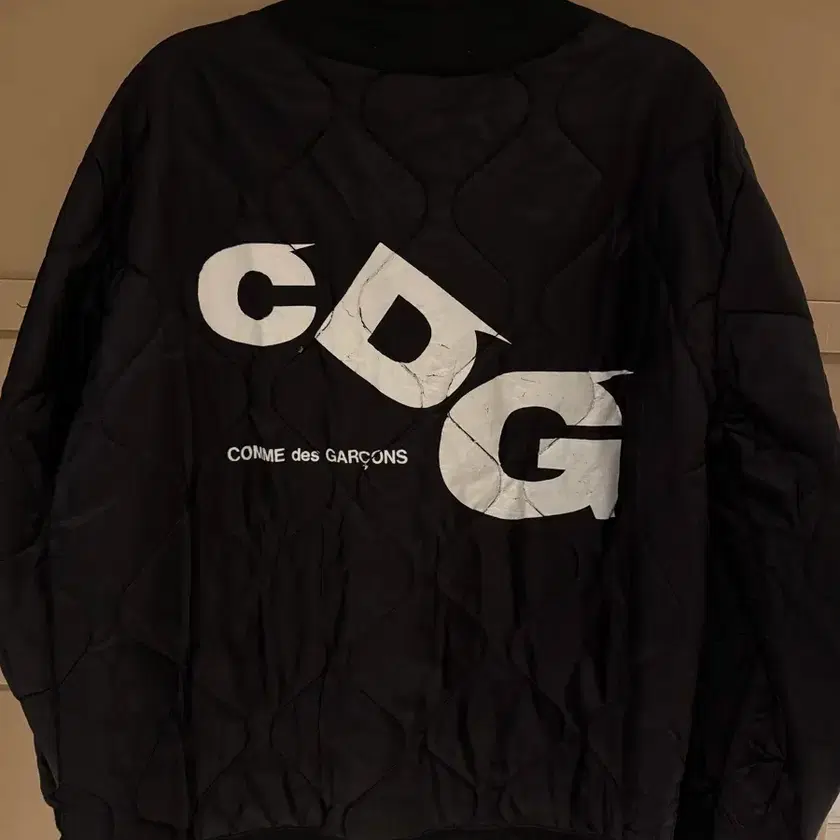COMME DES GARÇONS | 꼼데가르송 [Authentic-XL] Comme des Garçons