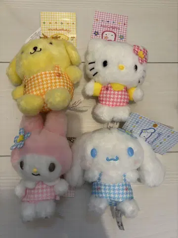 산리오 캐릭터 봉제 인형 세트