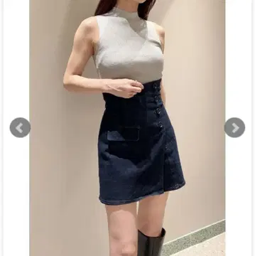 SNIDEL 사이드 버튼 데님 스커트 쇼츠