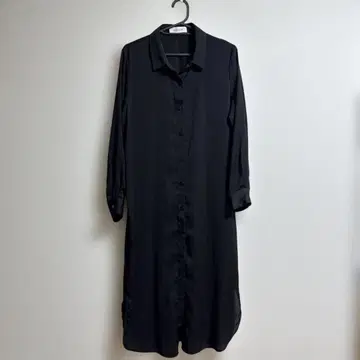 블랙 꽃무늬 자수 셔츠 원피스