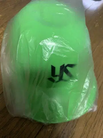 야쿠르트 스와로 미니 헬멧